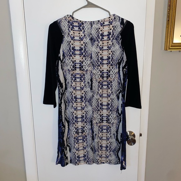 Animal print mini dress - Picture 2 of 5